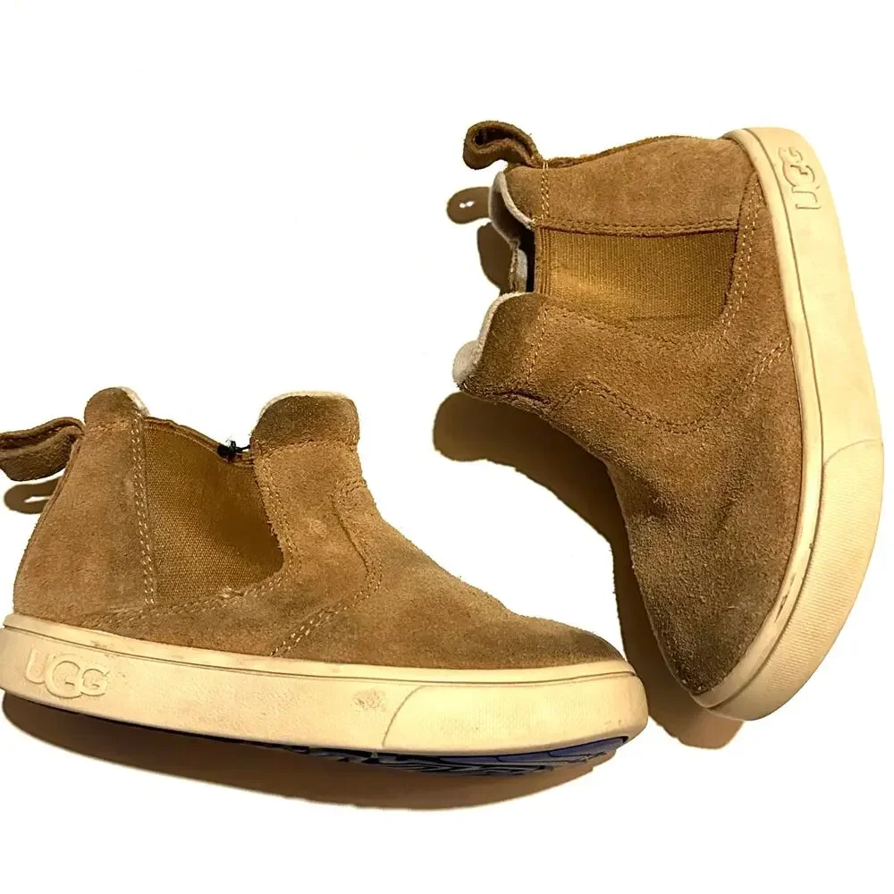 UGG Hamden Toddler Size 8 Tan Chestnut Suede Side Zip Ankle Booties Shoes